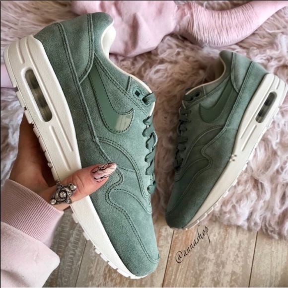 NWT Nike ID Air Max 1 Custom Premium - Picture 2 of 7